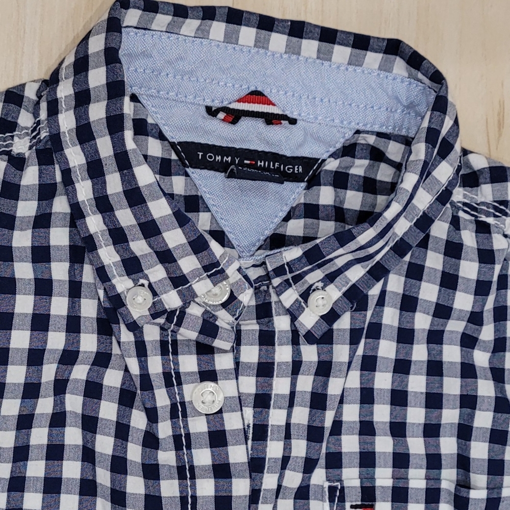 Boys long sleeve shirt size 7 - Picture 2 of 2
